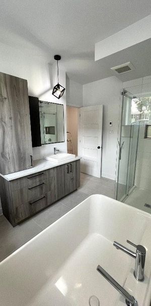 Luxueux, Neuf et Grand 41/2 Libre 1 juillet 2026 - Photo 1