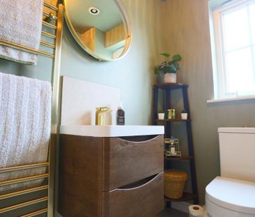 3 bedroom terraced house to rent - Photo 6