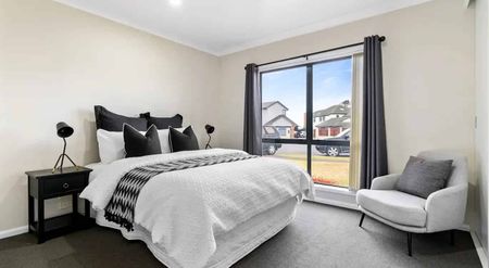 4 BEDROOM FAMILY HOME AVAILABLE NOW IN CLENDON PARK! - Photo 2