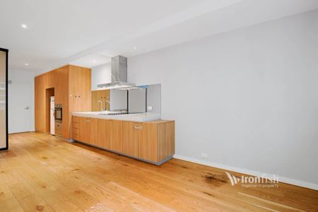 2 Bed, 1 Bath - Photo 5