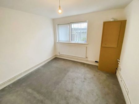 Kendon Court, Hirwaun, ABERDARE - Photo 4