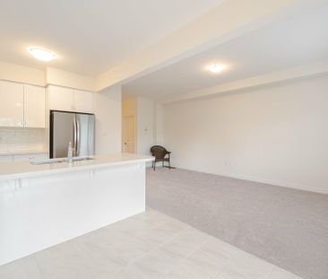 For Lease - 305 Garner Road Unit# 96, Hamilton, Ontario - Photo 6