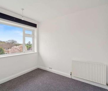 St Davids Close, Iver, SL0 - Photo 6