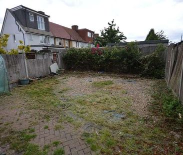 Bromhall Road, RM8 - Photo 6