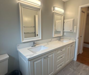 For Lease - 45 Edgar Woods Road, Toronto, Ontario - Photo 5