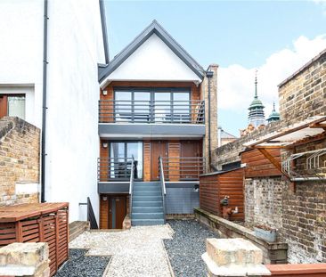 Third Cross Road, Twickenham, TW2 - Photo 2