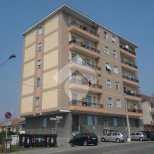 Monolocale in affitto - Photo 2