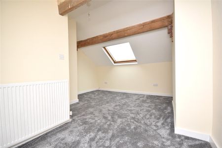 61, Cross Flatts Terrace, Leeds, West Yorkshire, LS11 7PD - Photo 5