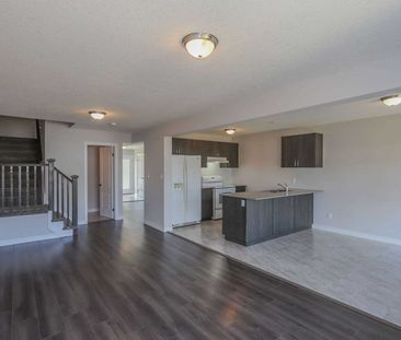 For Lease - 1890 Foxridge Crescent Unit# Upper, London North, Ontario - Photo 2