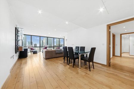 Apartment to Rent in West India Quay, London E14 - Photo 3