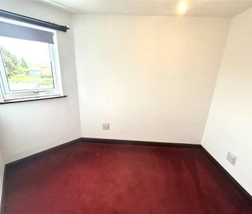 4 bedroom terraced house to rent - Photo 6