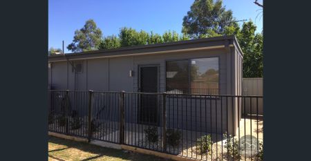 Mooroopna - 1 Bedroom Unit - Photo 3