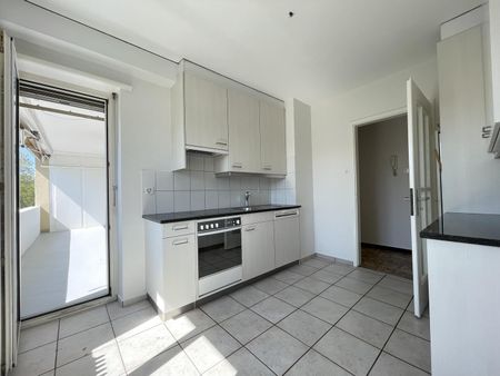 5 Zimmer, 132 m², 3. Stock - Photo 4