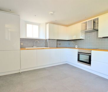 A 2 Bedroom Apartment Instruction to Let in St Leonards-on-Sea - Photo 5