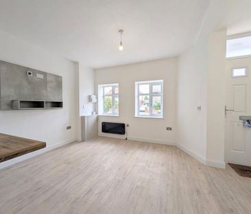 1 bedroom ground floor flat to rent - Photo 1
