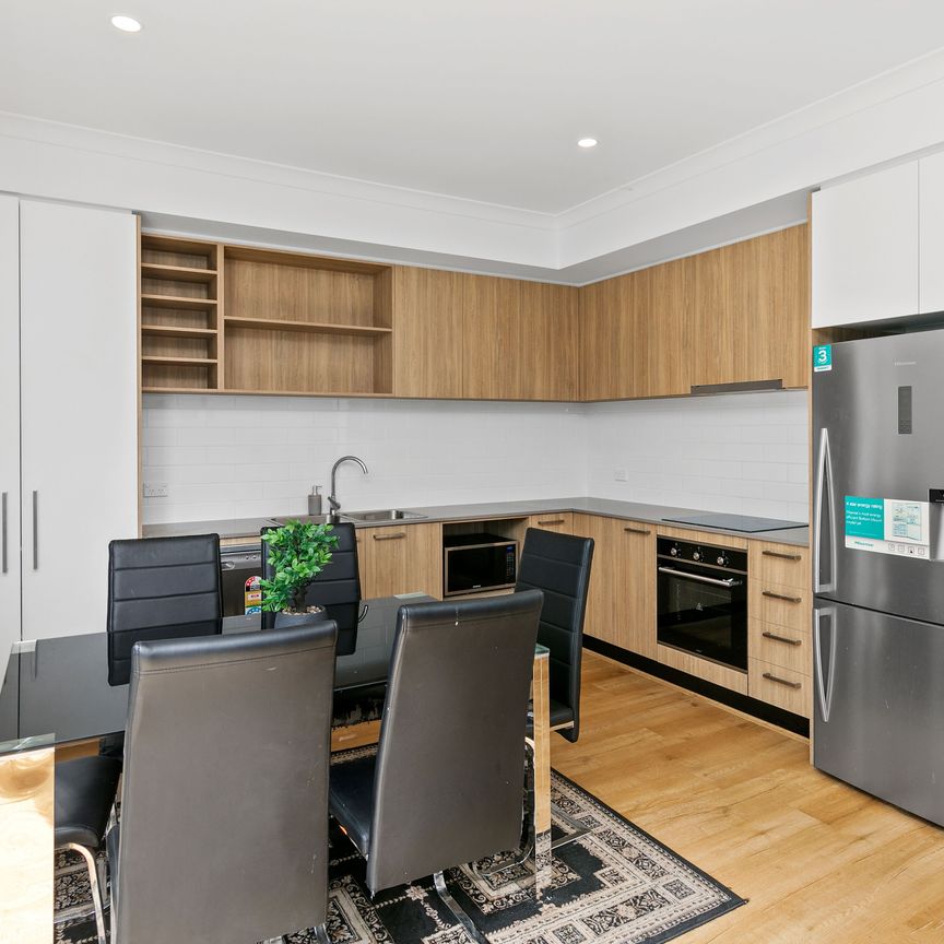 Modernise Your Lifestyle in this Convenient Gem - Photo 1