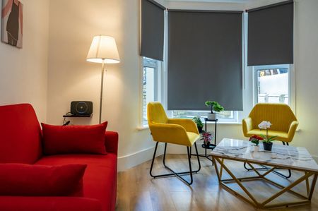 2 Bed Detached House, Barnsdale Road, W9 - Photo 3