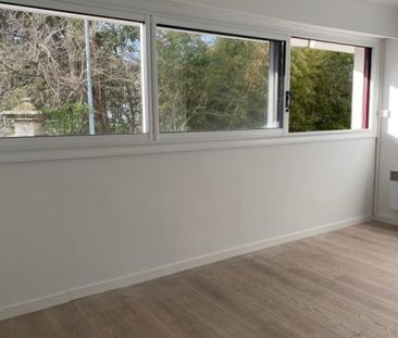 Bordeaux, entre barriére de Pessac et CHU, rue de Campeyraut - Photo 2