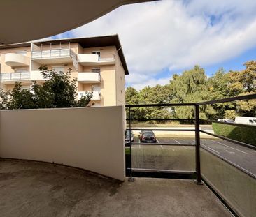 Studio meublé, coin nuit, balcon et garage - Photo 6