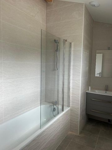 Location Maison 4 pièces 87m² VILLENAVE D ORNON 33140 - Photo 3
