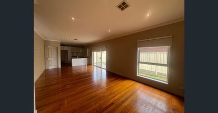 Modern & Convenient Living With Space - Photo 2