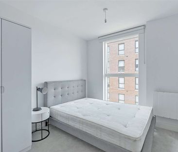 A two bedroom apartment with car parking for one car in the much so... - Photo 6