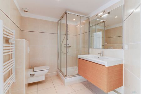 Mandelieu-La-Napoule : grand appartement à louer - Photo 4