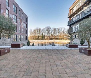 Victoria Court, Unwin Way, Stanmore, HA7 - Photo 3