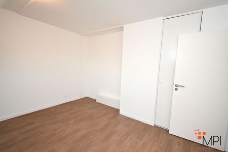 Location Appartement 3 pièces 71m² - Photo 3