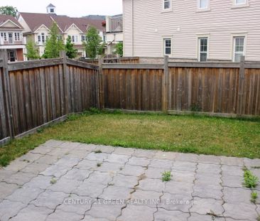 Townhouse For Lease | E8125392 - Photo 4