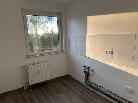 Renovierte 3-Zimmer-Wohnung mit Balkon - Photo 2