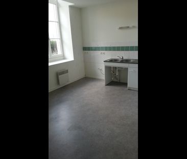 Location Appartement 2 pièces 60 m² Issoudun - Photo 2