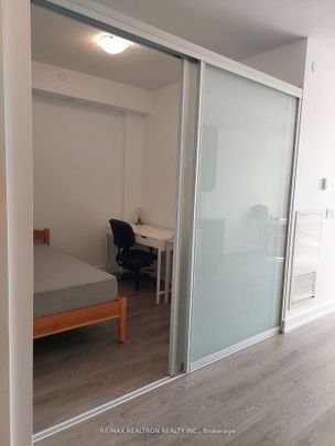 For Lease - 297 College Street Unit# 917, Toronto, Ontario - Photo 1