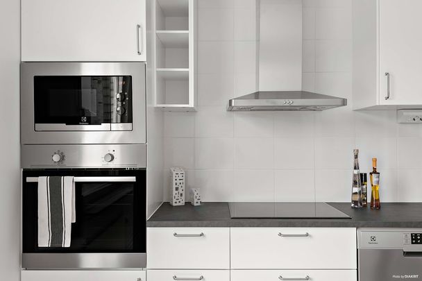 Nidarosgatan 24, Husby - Foto 1