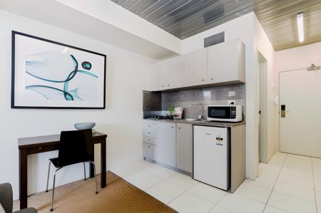 1-Bedroom Apartment - Photo 3