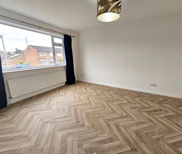 3 bed mid-terraced house to rent in Redfern Avenue, Kenilworth, CV8 - Photo 5
