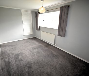 82 Edgehill Road, CA1 - Photo 3