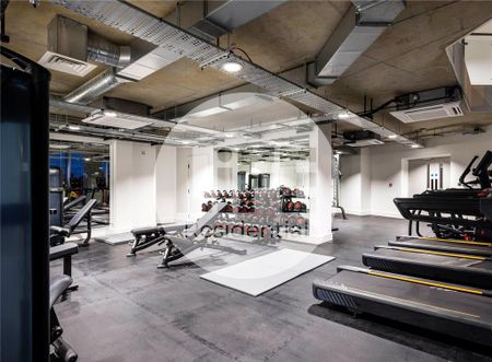 Studio to rent - Photo 2