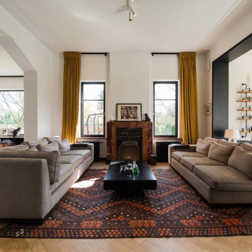 Tout savoir sur cette maison à Rhode-St-Genèse, à Rhode-St-Genèse - Photo 1