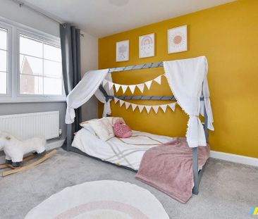 4 bedroom detached house to rent - Photo 5