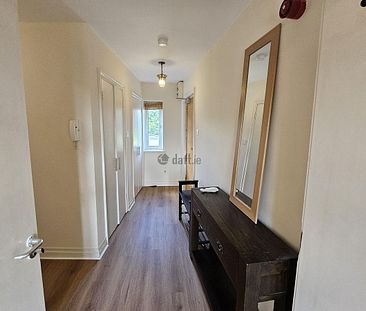 Apartment to rent in Cork, Farranlea Rd - Photo 4