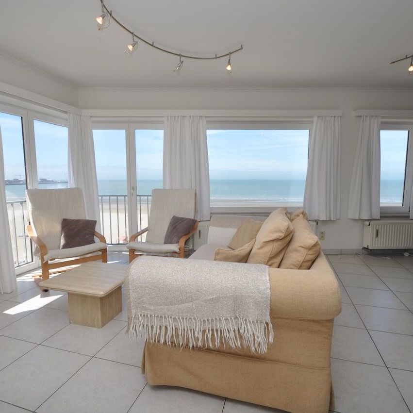 Tweede verblijf l Gemeubeld hoekappartement op de Zeedijk met een wijds en open zicht. - Foto 1