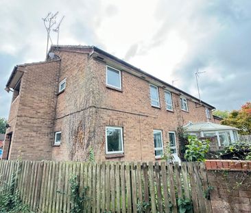 Studio to rent - Photo 6