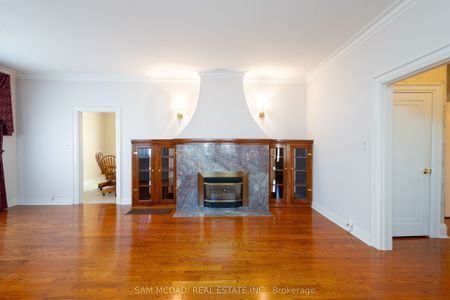 For Lease - 469 Evans Avenue, Toronto, Ontario - Photo 2
