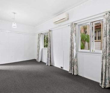 29 Gardiner Street, Alderley. - Photo 4