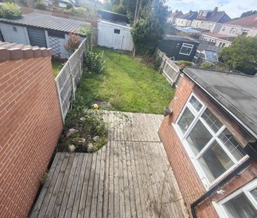 3 bedroom terraced house to rent - Photo 6