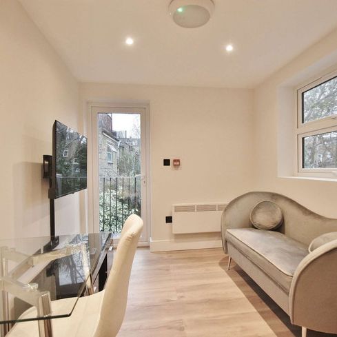 Askew Road - Photo 1