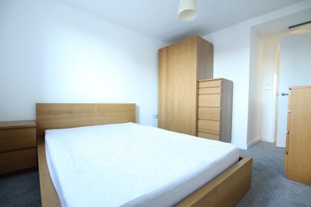 2 bedroom apartment to rent - Photo 2