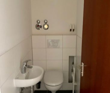 Mietwohnung in Nürnberg - 3 Schlafzimmer, 2 Loggien und schöner Gru... - Photo 4