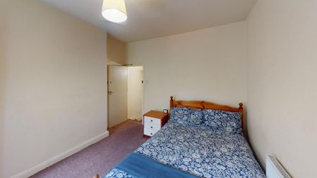 4 bedroom house share to rent - Photo 3